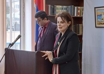 Նվիրված կանանց միամսյակին