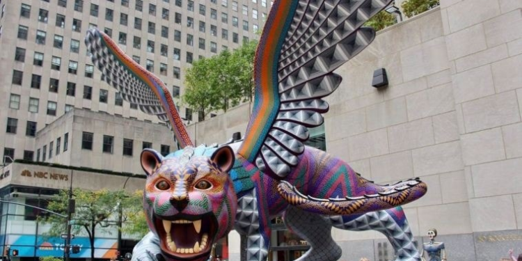 Այն ծովը, որից դուրս է գալիս գազանը, մարդկային ծովն է