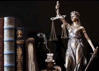 Արդարությունը պետք է ակնկալե՞լ, թե՞ պետք է հասնել արդարության