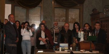 Իր մտքերը քաղել է Տիեզերքից