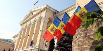 Երեք «քարի» արանքում