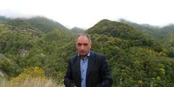 Ցավ եմ ապրում