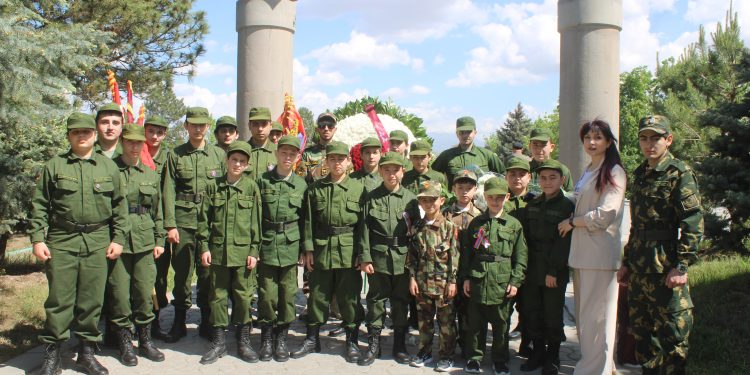 Հայրենիքի պաշտպանության դիրքերում